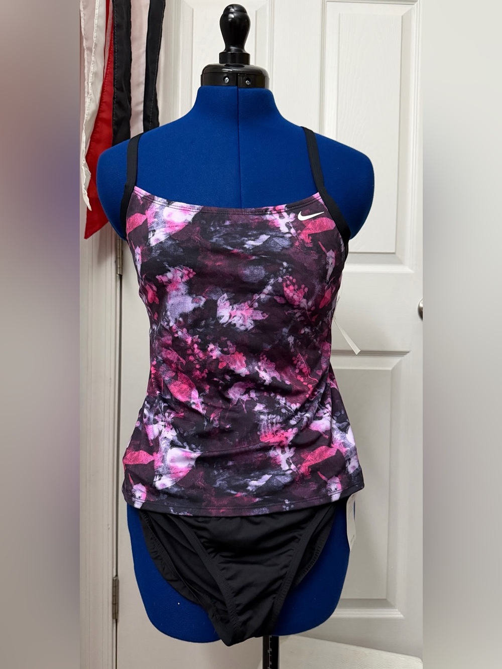 Nike Women's Black & Pink Floral Tankini Top and Bikini Bottoms